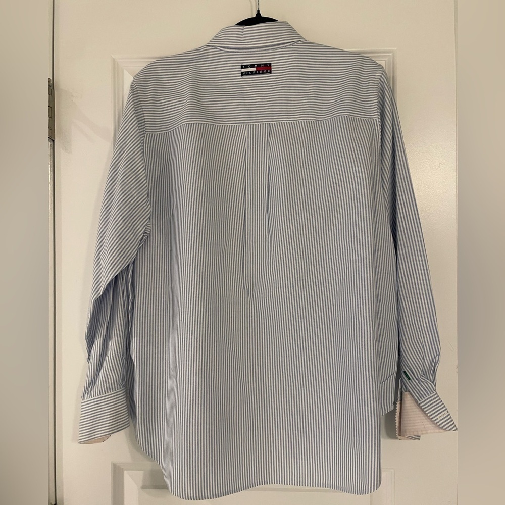 Vintage Tommy Hilfiger Blue and White Stripe Cotton Button Down Shirt, Size 12 - Picture 6 of 6